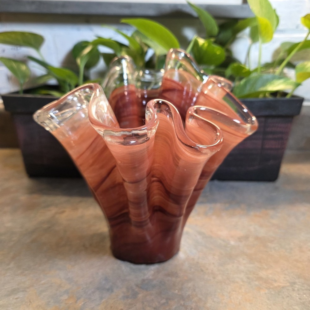 Beautiful Italian Murano-Style Art Glass Handkerchief Vase - 8 inches Tall Brown